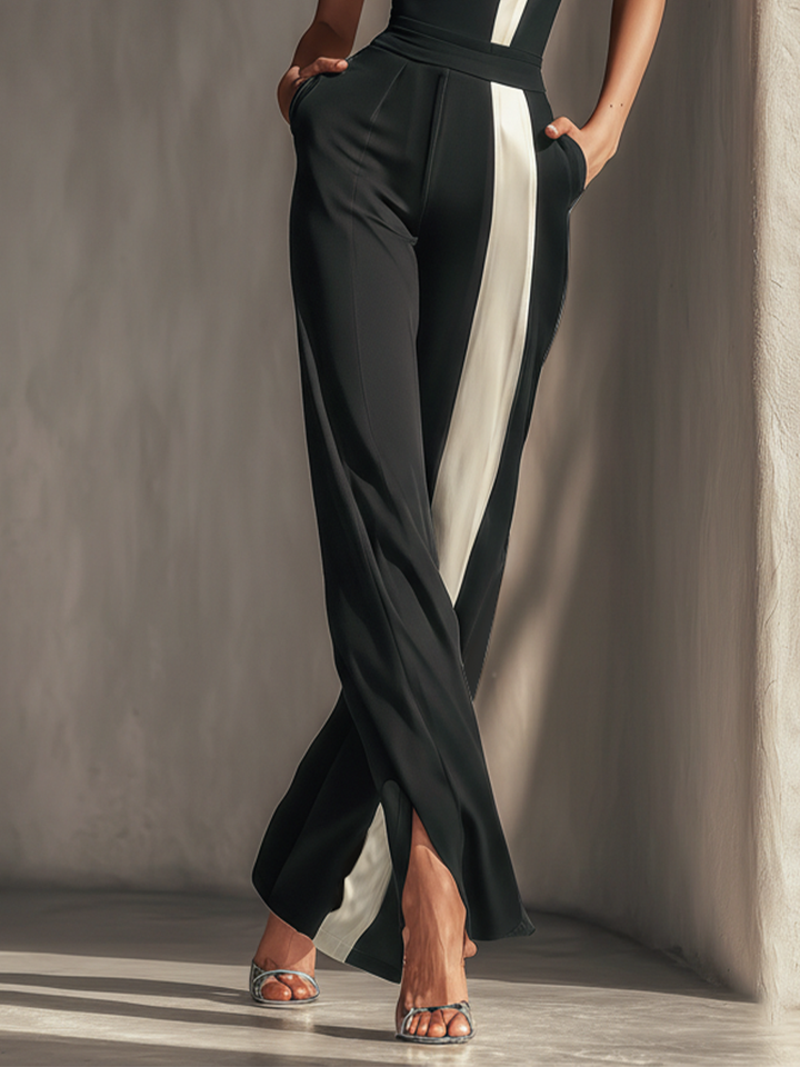 Women's Black Strapless Jumpsuit With Contrast White Vertical Stripe & Side Pockets MDZ0336C7T