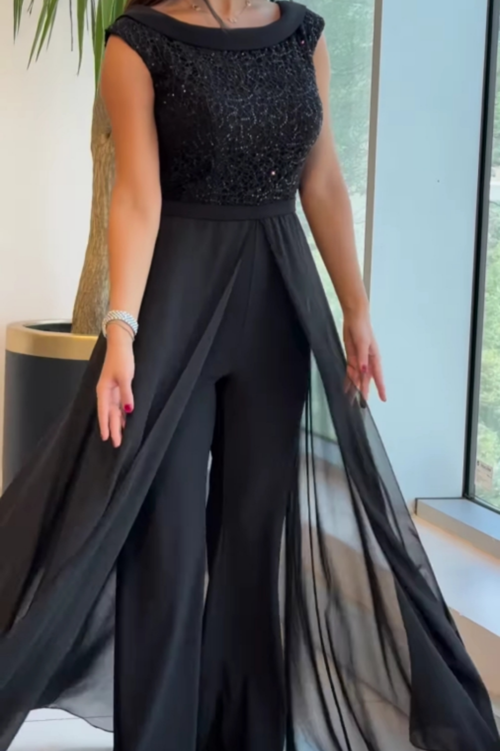 Zora | Sophisticated Jumpsuit